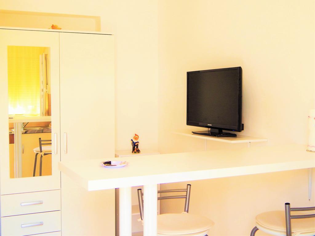 Adria Apartments Стобрек Экстерьер фото
