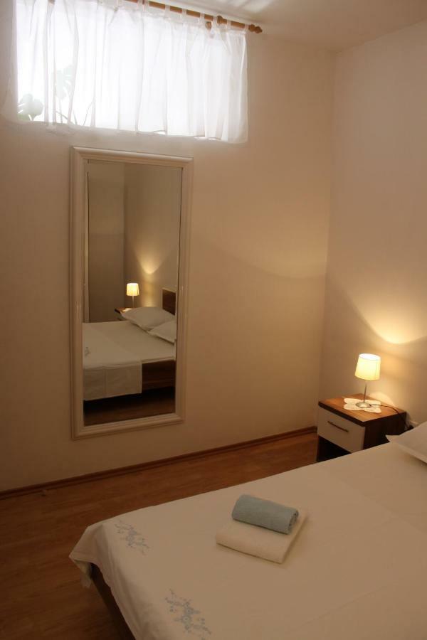 Adria Apartments Стобрек Экстерьер фото