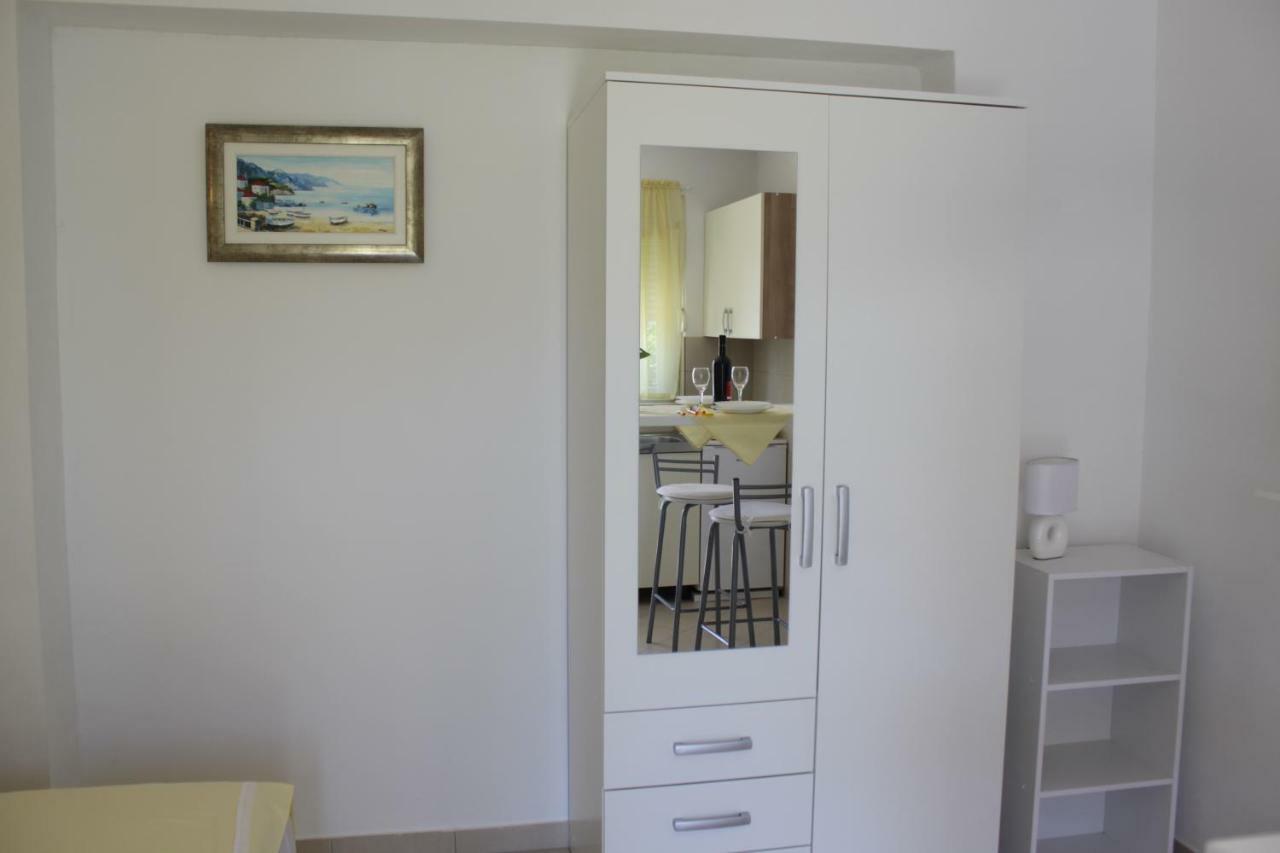 Adria Apartments Стобрек Экстерьер фото